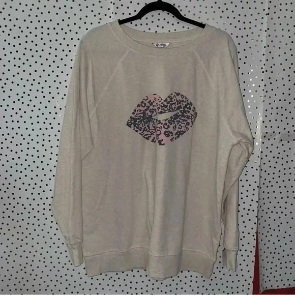 Wildfox Lip Sweater - Picture 2 of 5